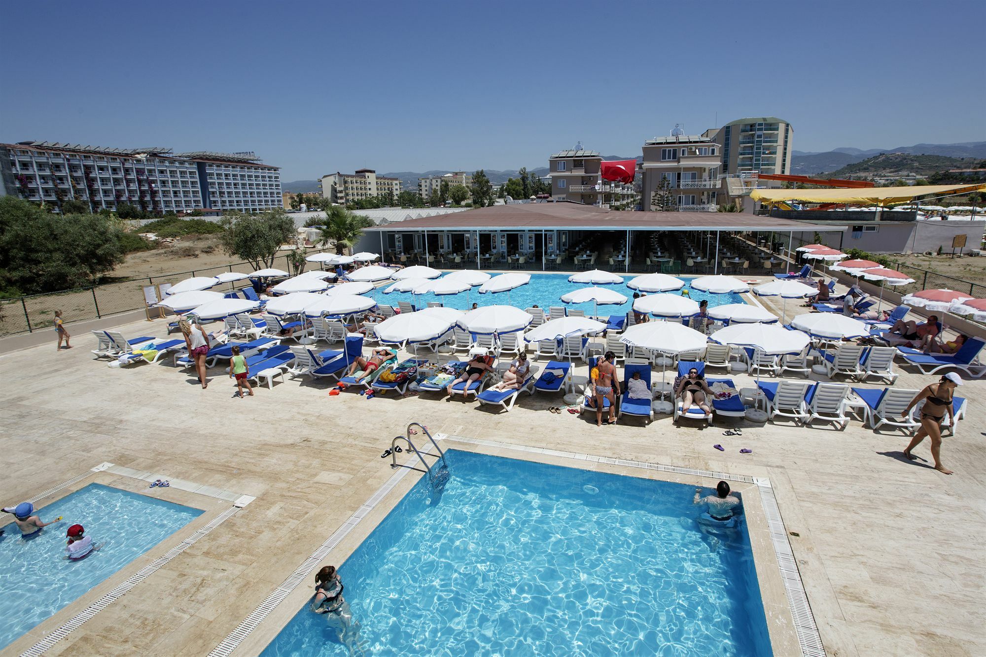 Larissa Holiday Beach Club Hotel Konakli Exterior photo